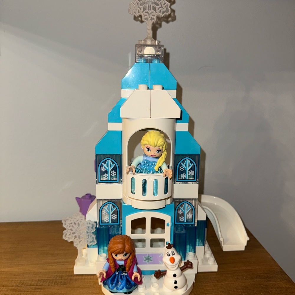 Lego Duplo Frozen Castle
